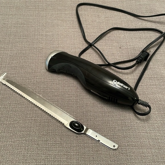 Cuisinart Electric Knife Works Great - Picture 10 of 10